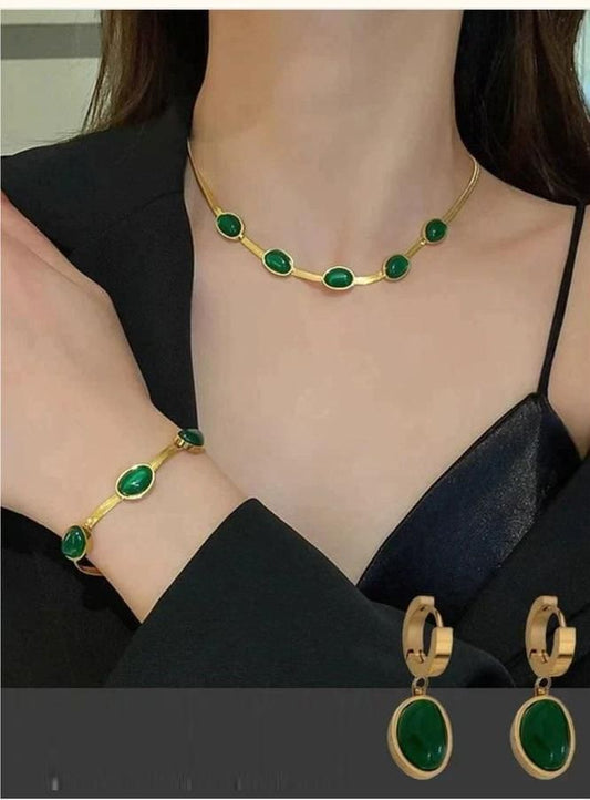 Oval Green Crystal Pendant Necklace Set With Bracelet - FreshShopStore